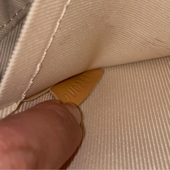 Louis Vuitton Mini Deauville Bag Damier Azure - Picture 13 of 16